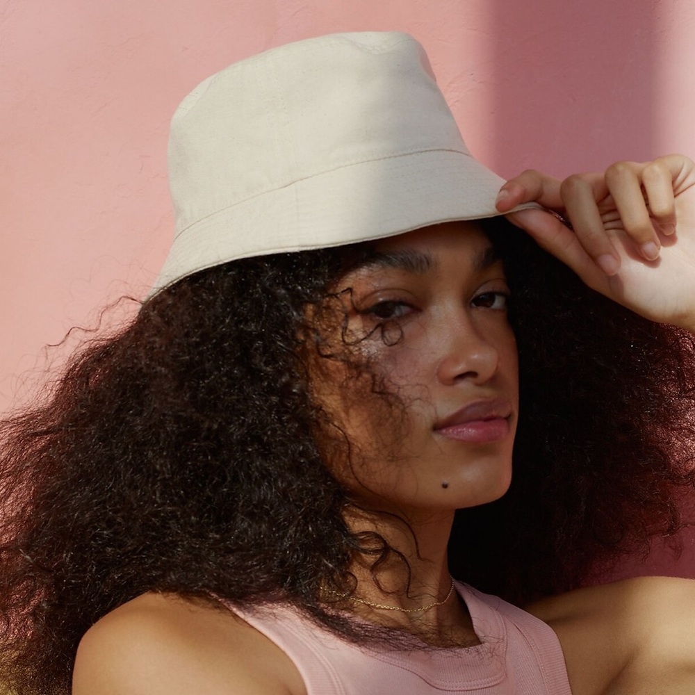 Madewell Short Brimmed Bucket Hat